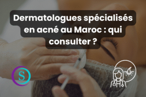 Dermatologue au Maroc examinant le visage d'une femme pour traitement de l'acné, avec logo Sanistas et icône médicale de dermatologie
